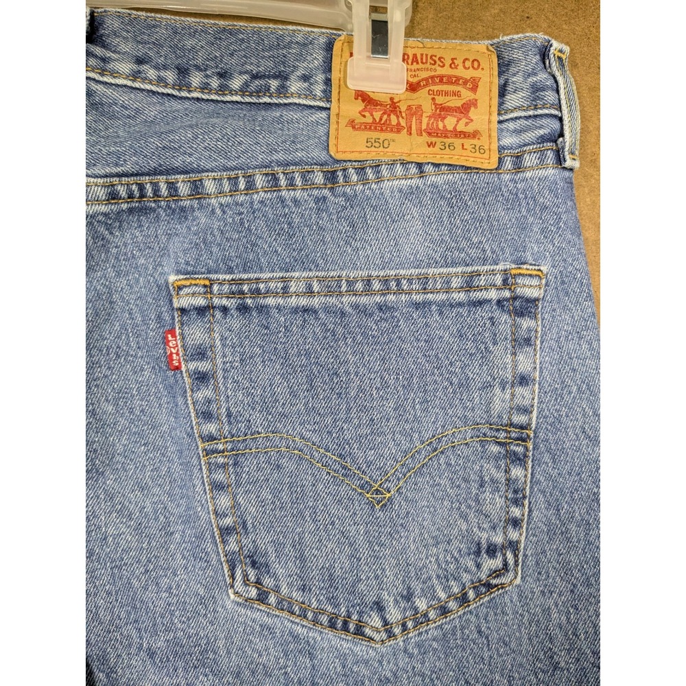 Lot of 2 Levis 550 Relaxed Fit Jeans Mens 36x30 Blue Denim Modified Hem - Picture 15 of 16